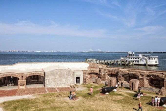 Charleston: Fort Sumter Entry Ticket With Roundtrip Ferry - Review Summary