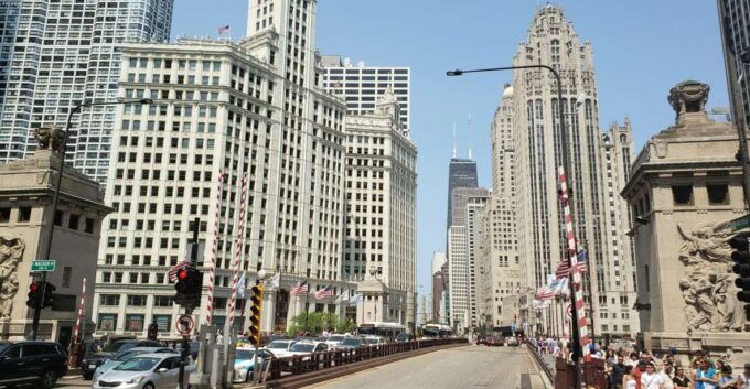 Chicago: Magnificent Mile Walking Tour - Architectural Styles and Skyscraper Development