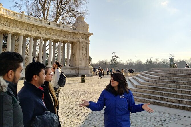 Cibeles Rooftop and Retiro Park Tour With Professional Guide - Customer Reviews and Ratings