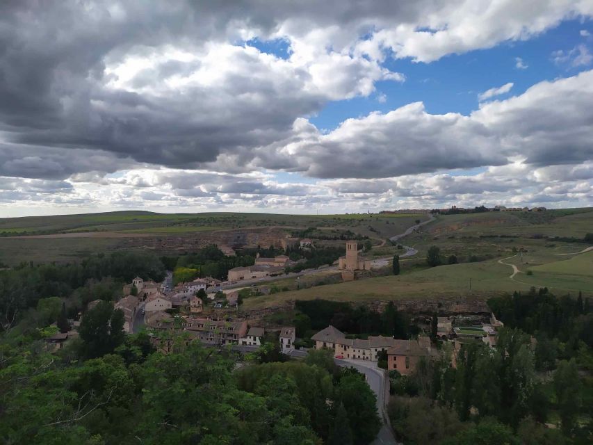 City on the Rock: Segovia Self-Guided Walking Tour - Customer Reviews