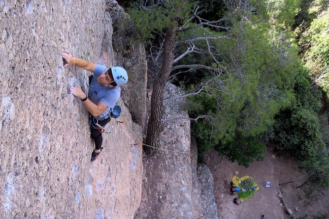 Climbing in Montserrat Mountain - Safety Precautions and Insurance