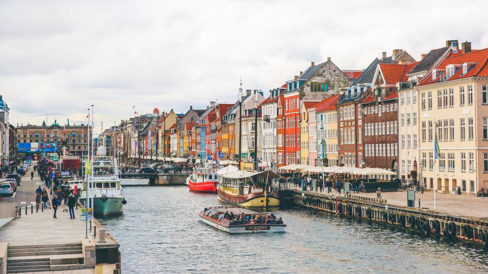Copenhagen: City Highlights Walking Tour With a Local - Important Information