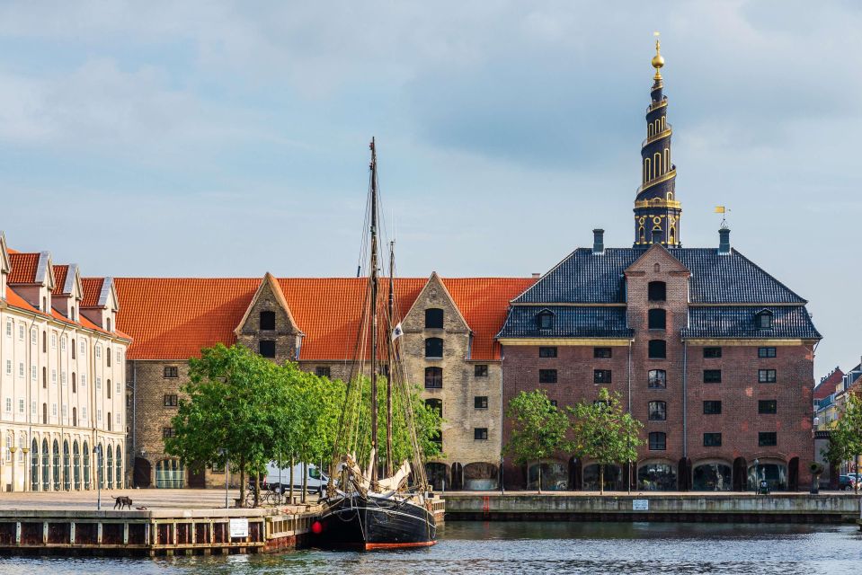 Copenhagen Old Town, Nyhavn, Canal Walking Tour & Christiana - Directions