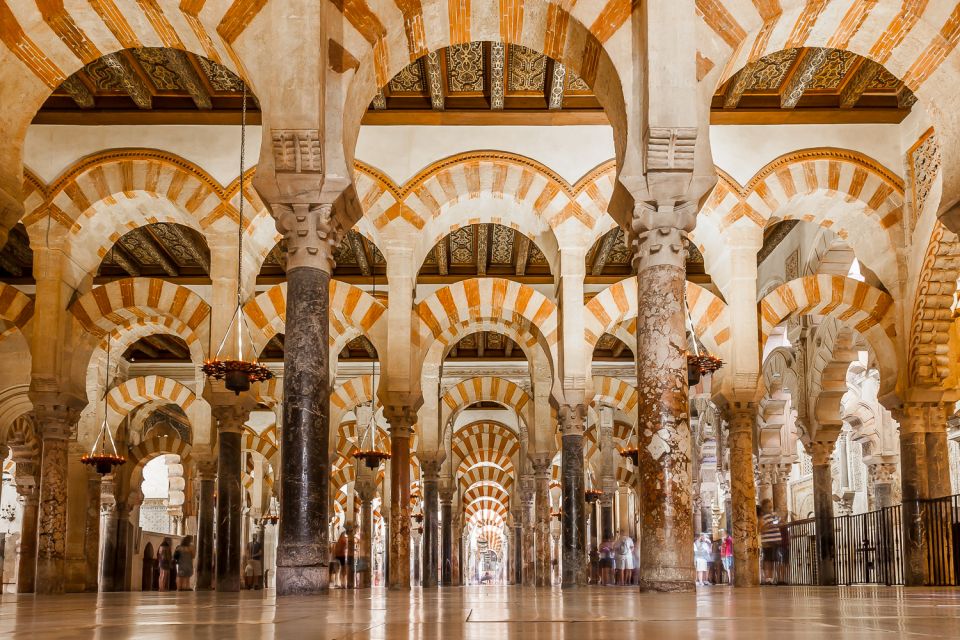 Córdoba: 2-Hour Private Mosque & Jewish Quarter Tour - Accessibility Information