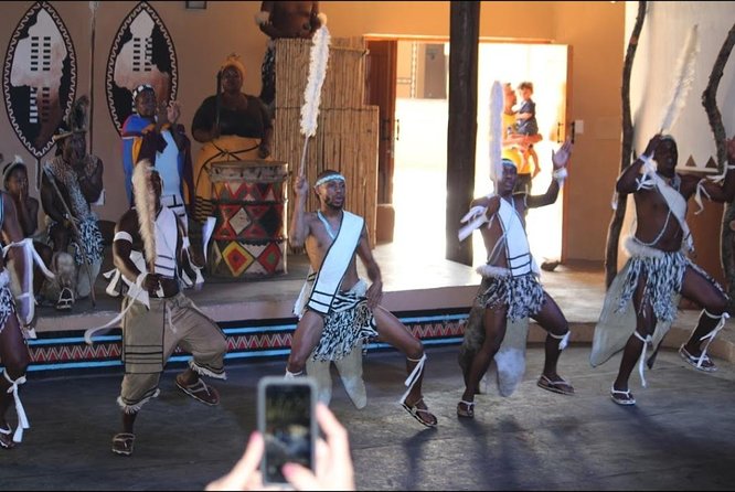 Cradle of Human Kind Tour and Lesedi Cultural Village Day Tour Private - Visiting Lesedi Cultural Village