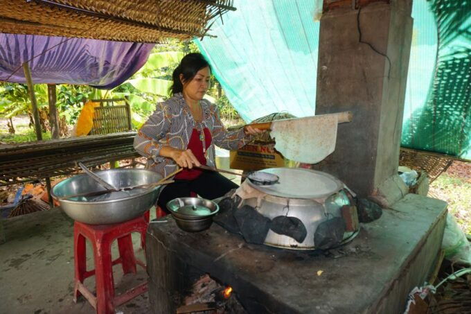 Cu Chi Tunnels and Mekong Delta: Full Day Small Group Tour - Customer Reviews