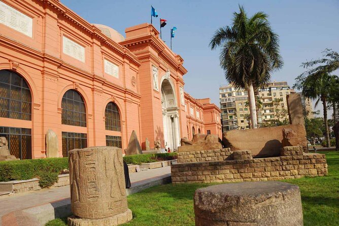 Day Tour to Egyptian Museum and Khan Khalili Bazaar - Shopping Experience
