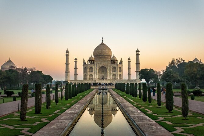 Day Trip to Agra From Delhi Including Taj Mahal and Agra Fort - Booking and Pricing