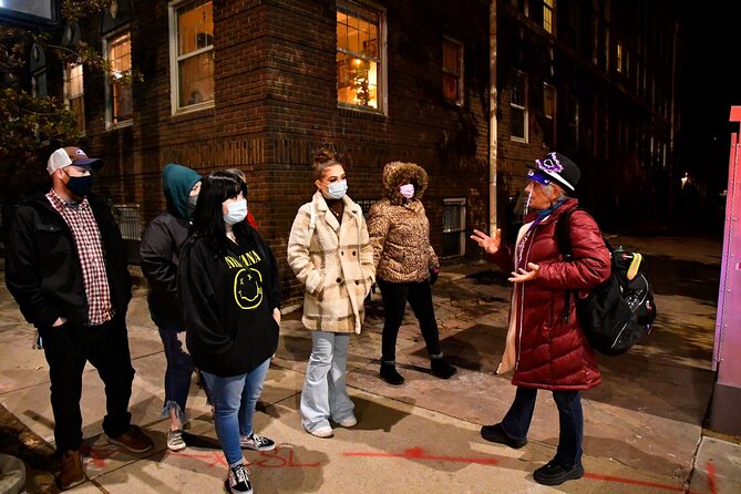 DC Ghosts Ultimate Dead of Night Haunted Ghost Tour - Meeting and Logistics