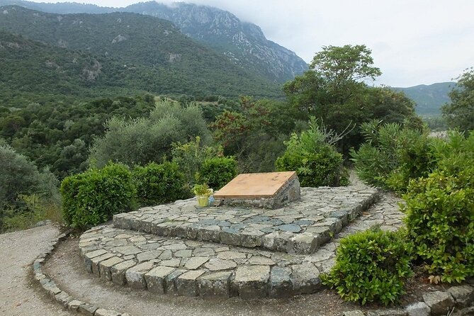 Discover Thermopylae & Delphi From Athens: Private Mythology One Day Tour. - Inclusions