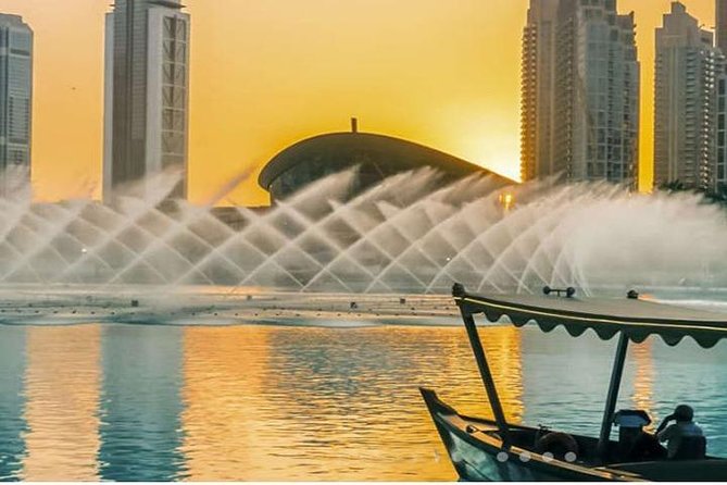 Dubai: Fountain Show and Burj Lake Ride by Traditional Boat - Boat Ride Inclusions