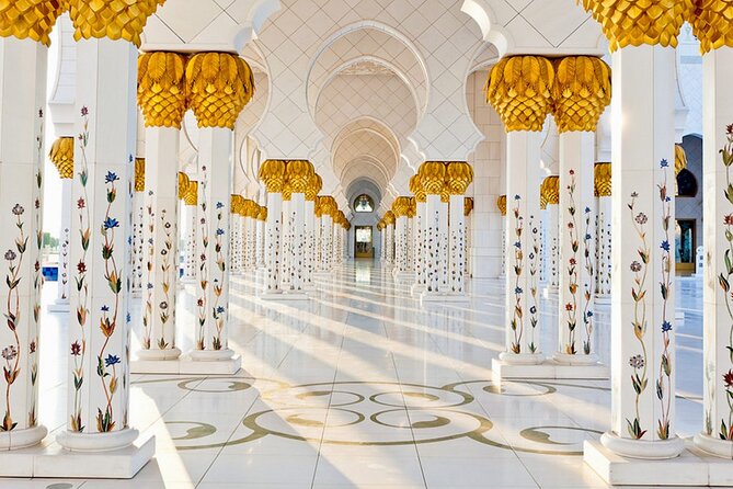 Dubai To Abu Dhabi Unveiling Sheikh Zayed Mosque Private Tour - Sheikh Zayed Grand Mosque Entry