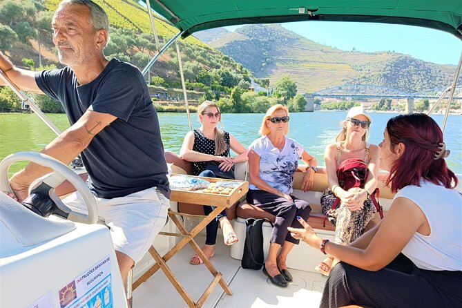 Exclusive Tour Porto-Douro Valley-Wine Tasting/Lunch/Boat Tour - Customer Reviews