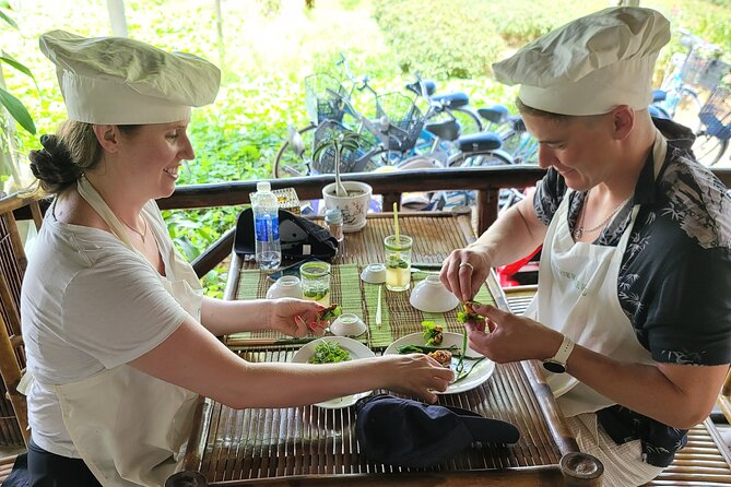 Explore Hoi an Ancient Town and Local Villages With a Local Guide - Pricing and Booking Details