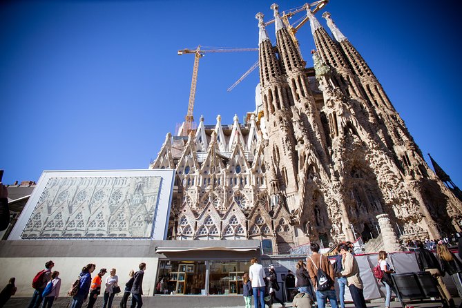 Explore the Gothic District and Sagrada Familia - Customer Reviews and Ratings