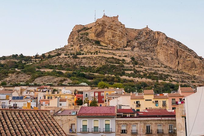 Explore the Old City Center of Alicante Private Walking Tour - Pricing and Guarantee