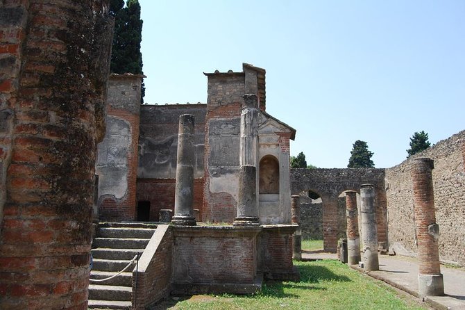 Explosive Naples Private Shore Excursion: Pompeii, Herculaneum and Vesuvius - Common questions