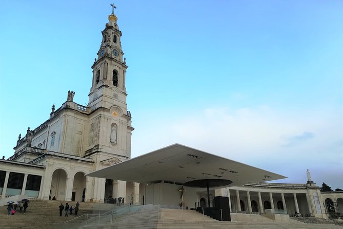 Fatima Day Tour From Algarve - Exploring Aljustrel Village