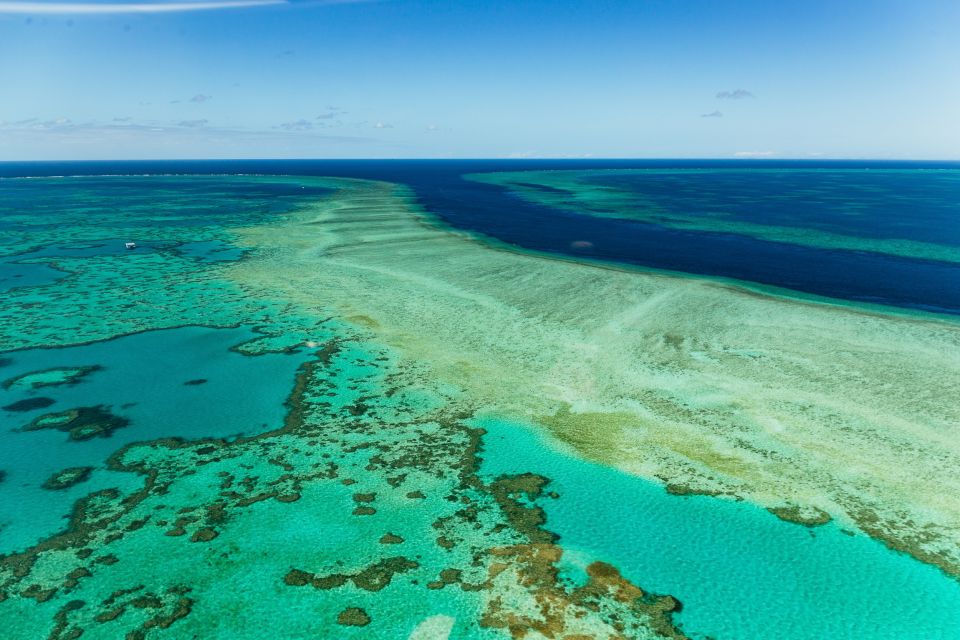 From Airlie Beach: Whitsundays Scenic Flight With Pickup - Review Summary