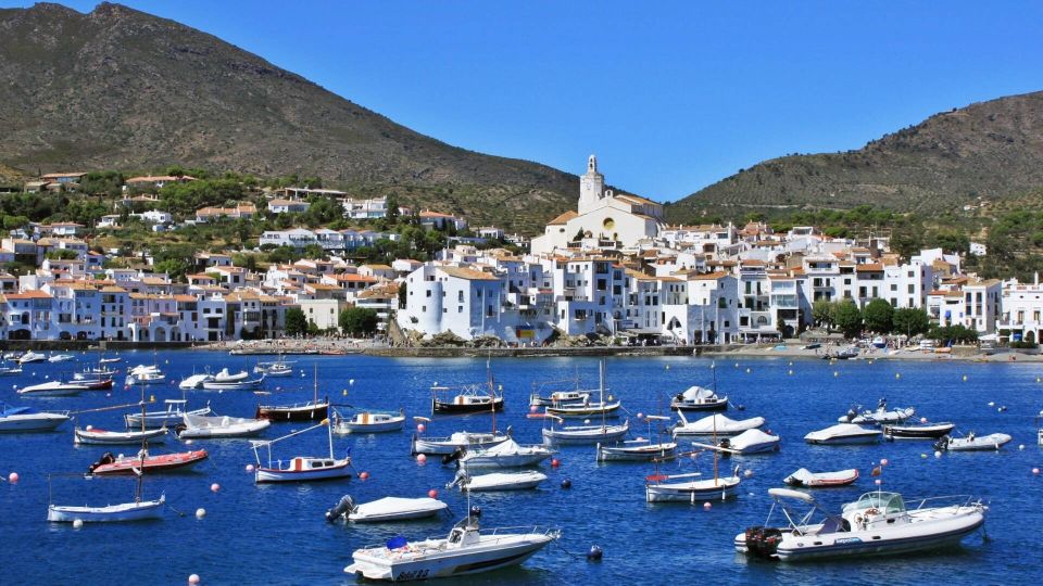 From Barcelona: Dalí Triangle and Cadaques Tour - Full Description