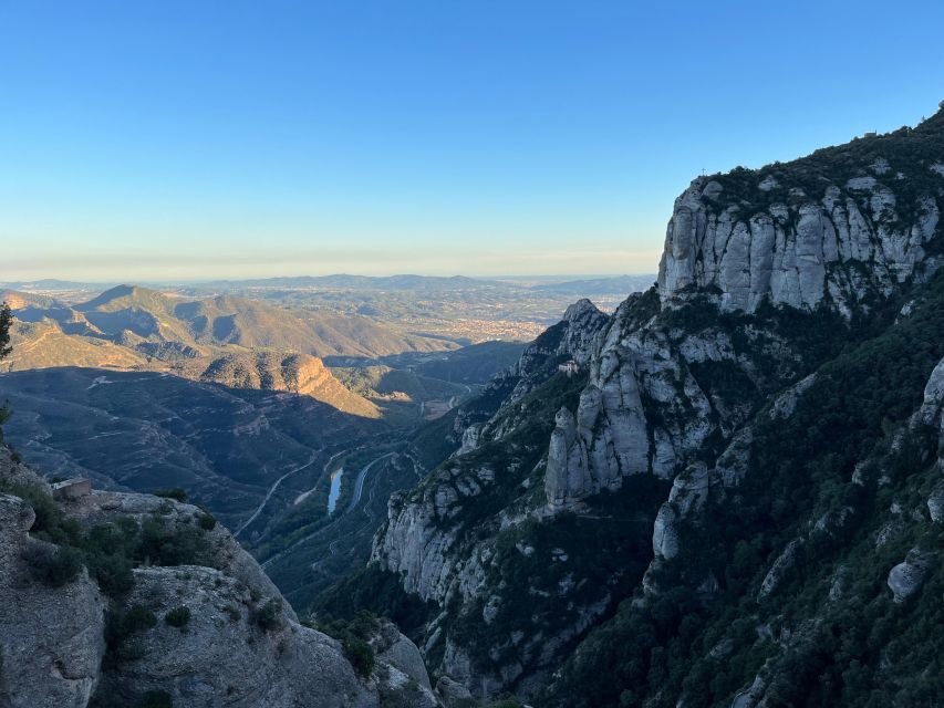 From Barcelona: Montserrat Afternoon Tour With Boys Choir - Enjoy Free Time Activities