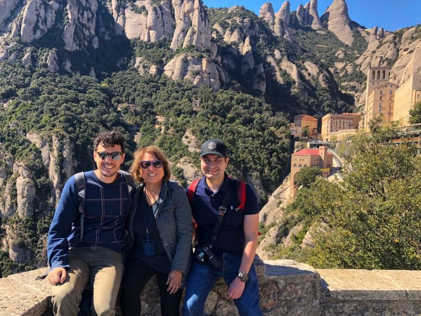 From Barcelona: Montserrat Lunch & Wine Tasting in Vineyard - Reviews