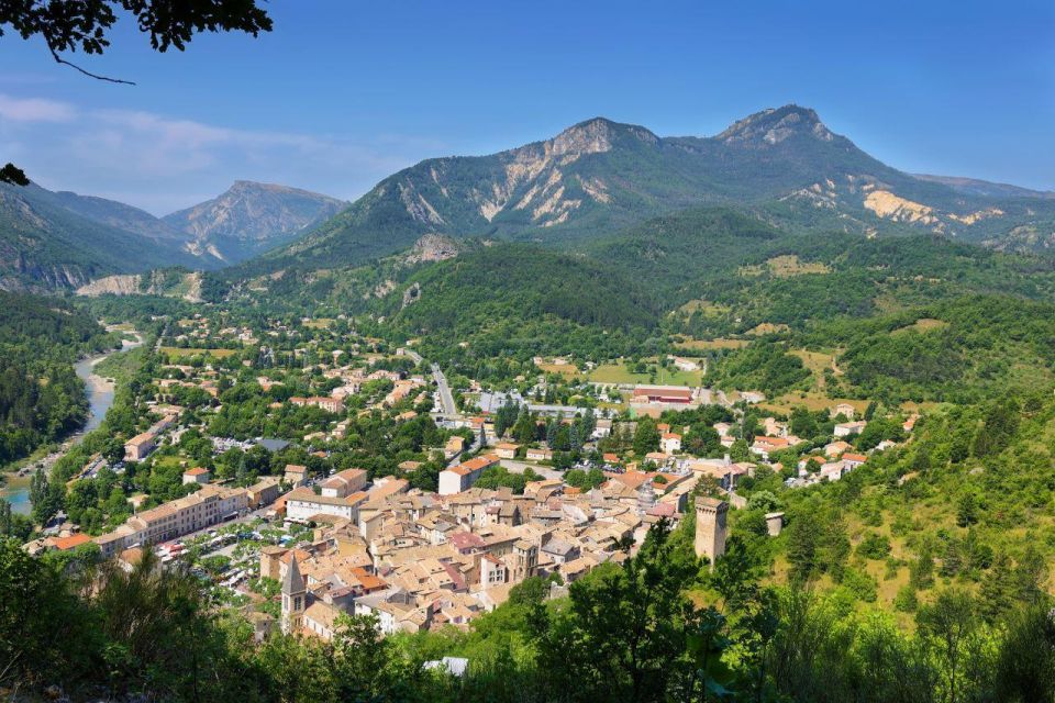 From Cannes: the Largest Canyon of Europe and Its Lake - Unique Village Layout of Moustiers-Sainte-Marie