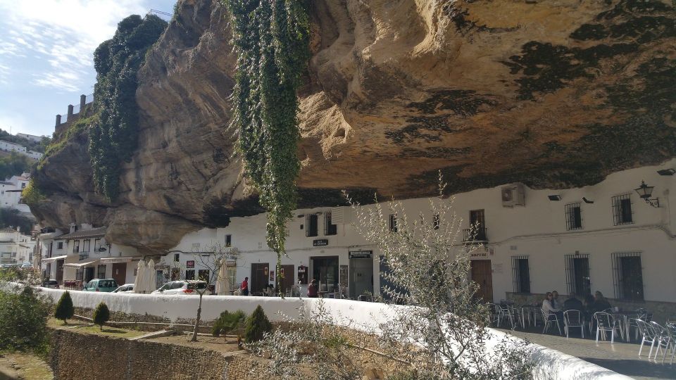 From Cordoba: Private Tour of Ronda With Stop in Setenil - Ronda Exploration