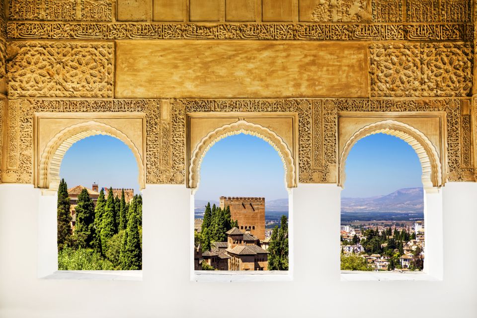 From Costa Del Sol: Granada, Alhambra Nasrid Palaces Tour - Customer Reviews