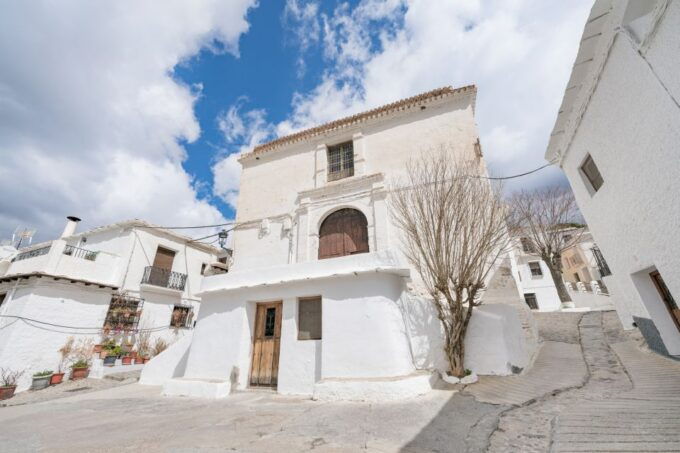 From Granada: Alpujarra Villages Guided Day Tour - Highlights of the Day Tour