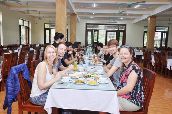 From Hanoi: Hoa Lu, Trang An and Mua Cave Full-Day Tour - Logistics and Transportation Details