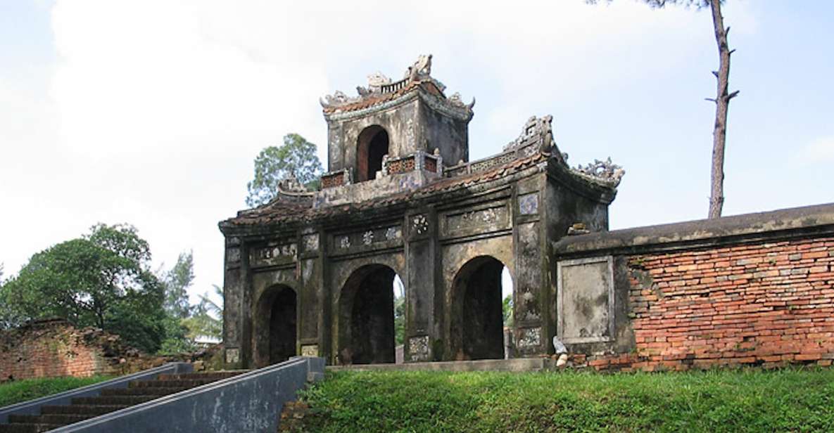 From Hue: Half-Day Guided Countryside Bicycle Tour - Exclusions