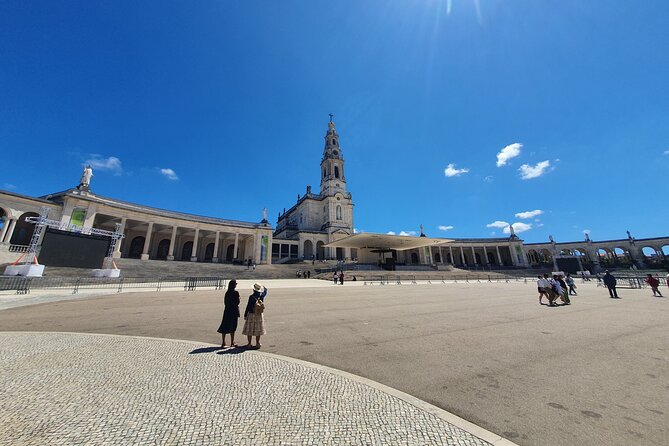From Lisbon: Fátima, Nazaré, Óbidos & Batalha Private Tour - Customer Reviews