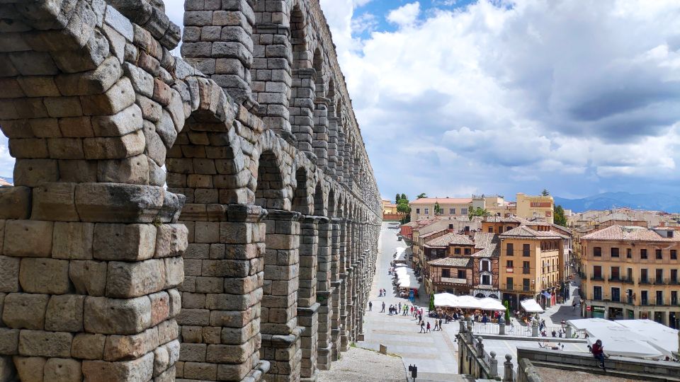 From Madrid: Avila and Segovia Full-Day Tour - Review Summary