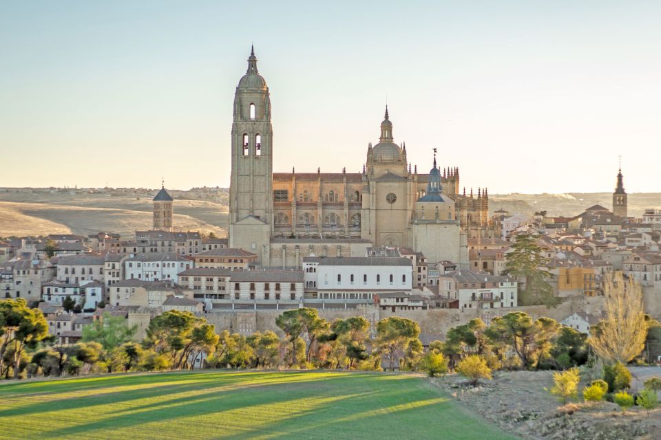 From Madrid: Segovia, Ávila, and Toledo Guided Tour - Customer Reviews and Ratings