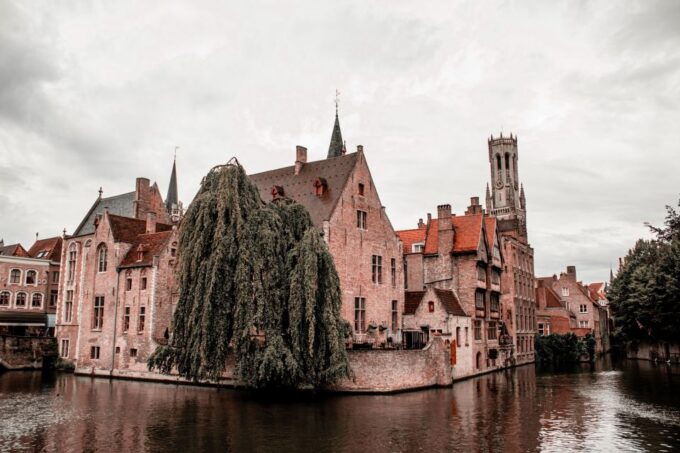 From Paris: Private Bruges Tour - Location Details