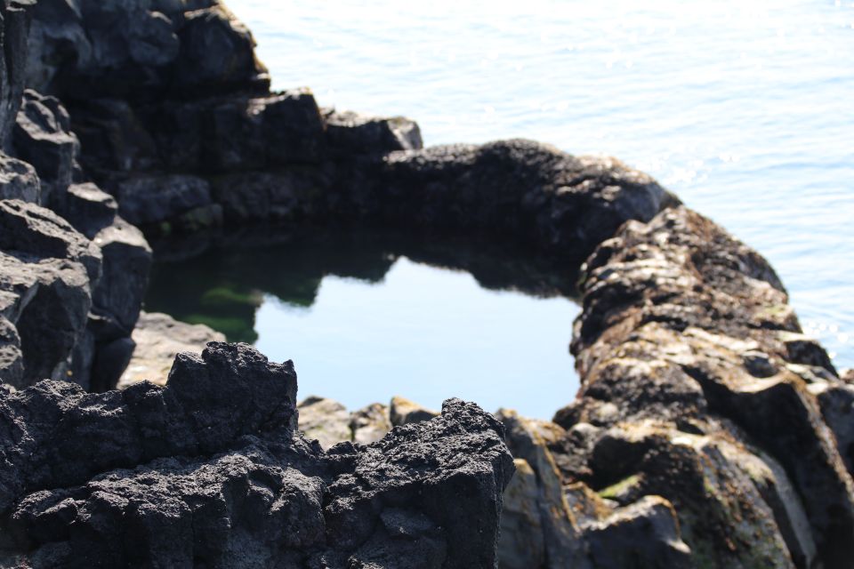 From Reykjavik: Private Reykjanes Peninsula & Blue Lagoon - Unveiling Gunnuhver Geothermal Fields