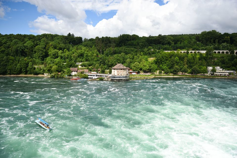 From Zurich to The Rhine Falls - Directions