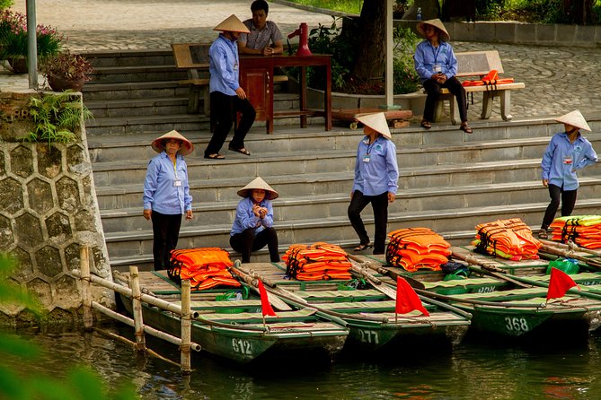 Full-Day DISCOVER ANCIENT HOA LU AND TRANG AN FROM HA NOI - Transportation and Additional Information