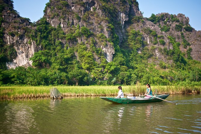 Full Day Hoa Lu, Tam Coc and Mua Cave by Limousine From Hanoi - Common questions