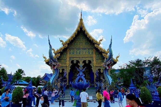 Full Day Private Tour From Chiangmai to Chiangrai Relax Tour - Tour Guide and Transportation