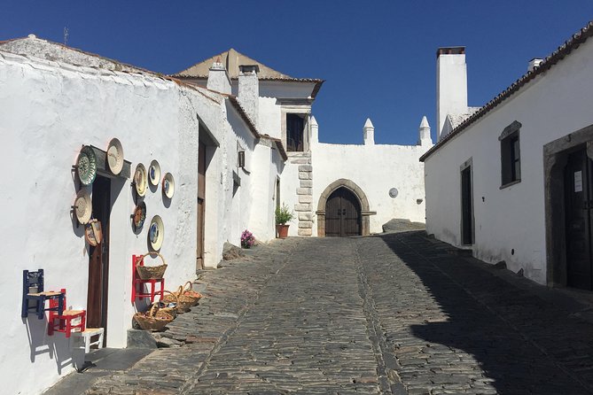 Full Day Private Tour in Évora and Monsaraz - Tour Cancellation Policy