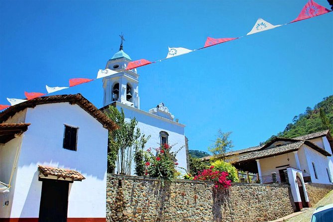 Full-Day San Sebastian Del Oeste Tour From Puerto Vallarta - Guide Experience and Tour Organization