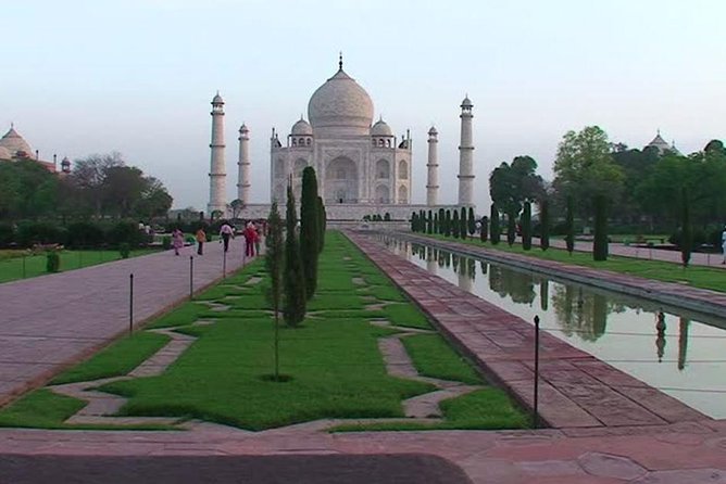 Full Day Taj Mahal Tour by Gatimaan Express Train - Tour Directions