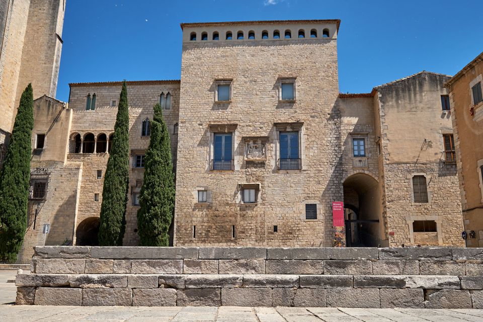 Girona: Cathedral of Girona + Art Museum + St. Felix Church - Meeting Point Information