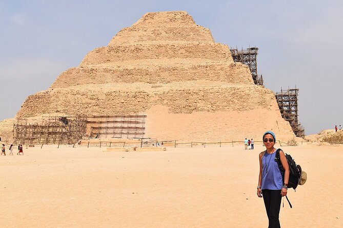 Giza Pyramids, Sakkara and Dahshur Day Tour - Lunch and Rest Break