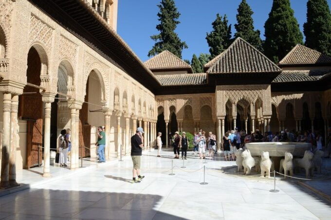 Granada: Combo Alhambra, Albaicín, and Sacromonte Tour - Review Summary