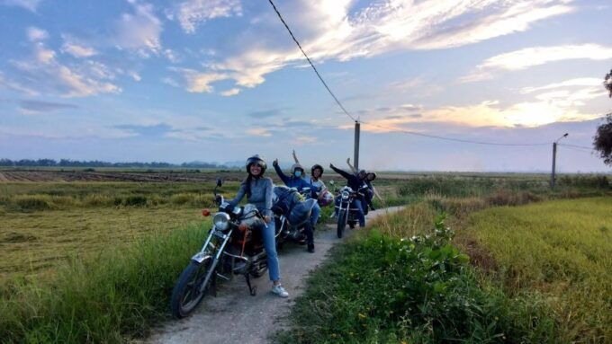 Hai Van Pass Motorbike Tour One Way Between Hue, Hoi An, Danang - Scenic Stops and Attractions