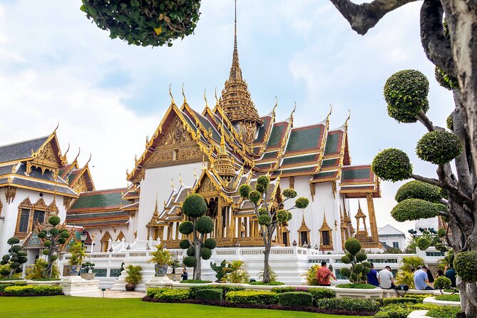 Half-Day Royal Grand Palace and Bangkok Canal Group Tour - Dress Code Requirements