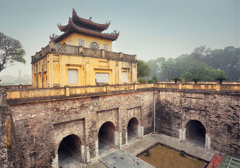 Hanoi Scavenger Hunt and Sights Self-Guided Tour - Language and Accessibility